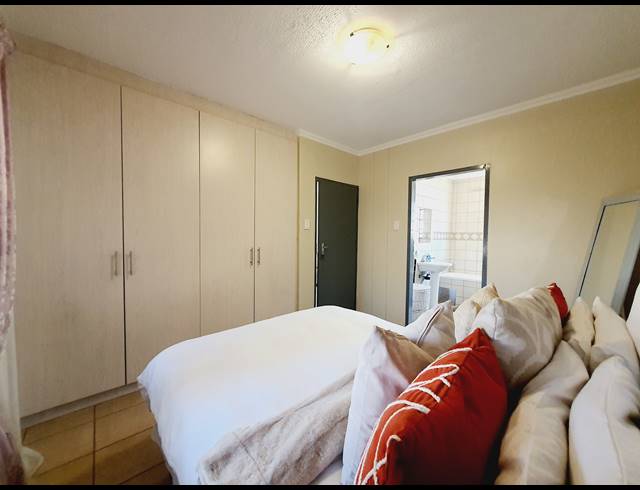 1 BEDROOM APARTMENT TO LET IN NOORDWYK
